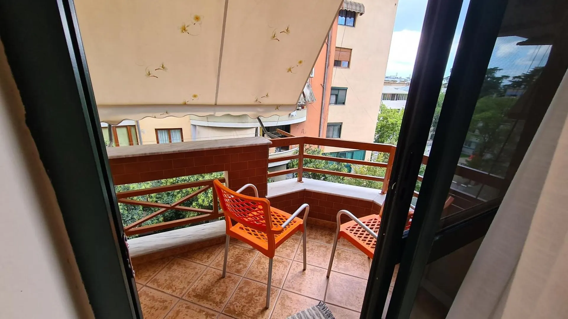 Appartamento Family-Friendly Apt At 21 Dhjetori W/Self Check-In Tirana