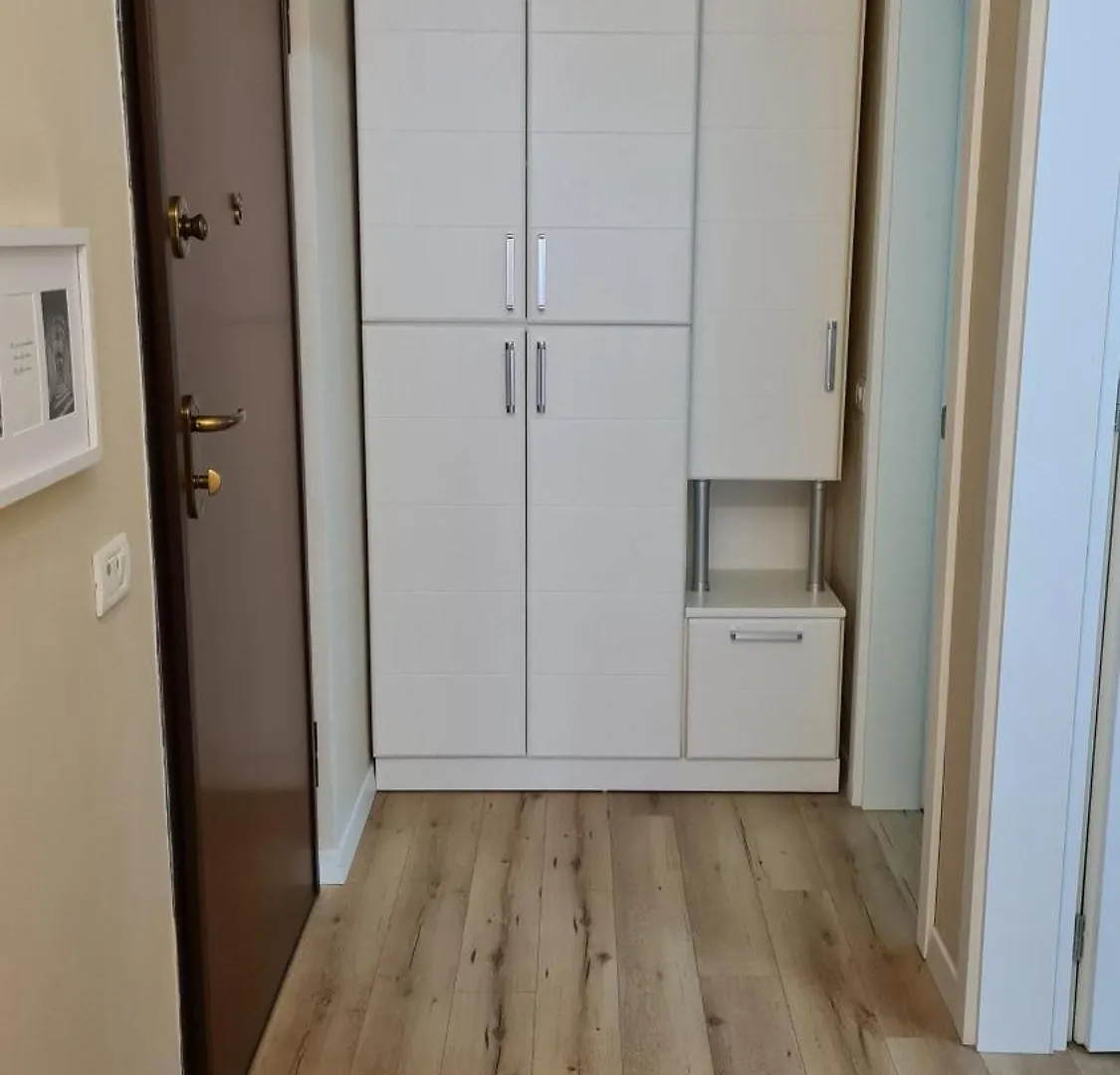 Appartamento Family-Friendly Apt At 21 Dhjetori W/Self Check-In Tirana