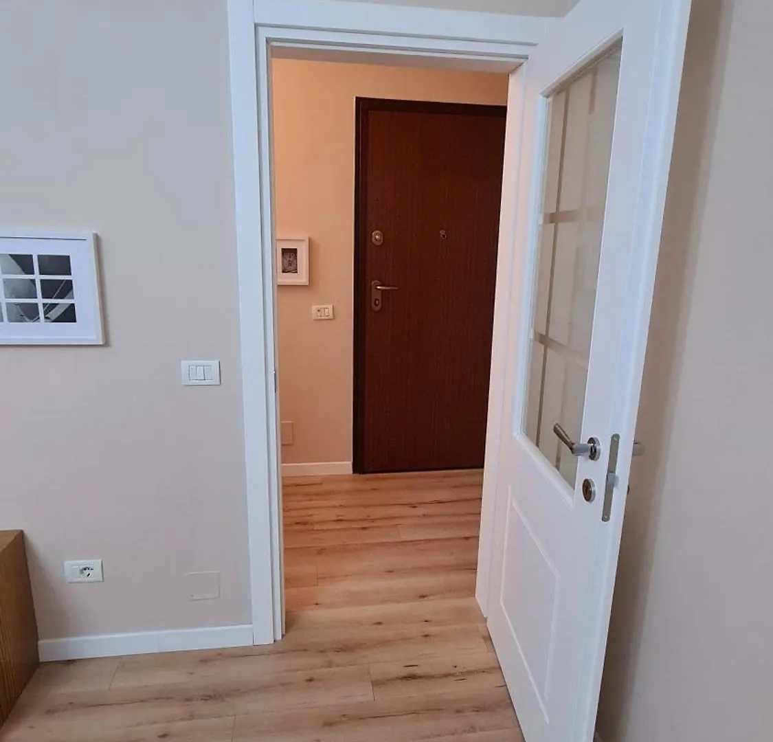 Appartement Family-Friendly Apt At 21 Dhjetori W/Self Check-In Tirana Albanië